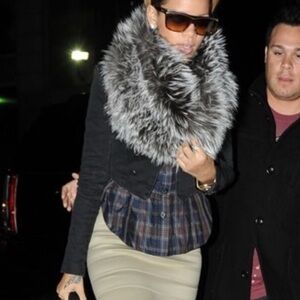 Elizabeth and James plaid vest size 8